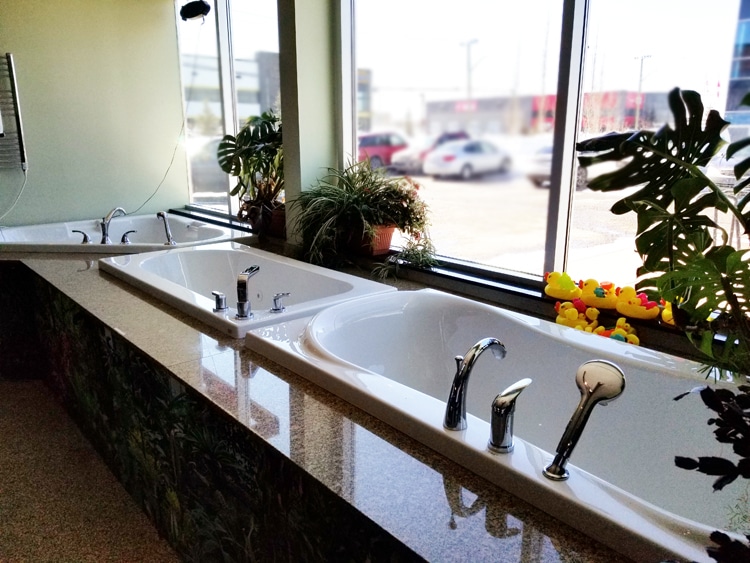 Bathtubs Calgary Bathtubs Showroom in Calgary Pete The Plumber