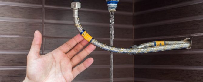 What To Do If Your Hot Water Heater is Leaking